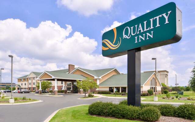 Quality Inn Bolingbrook I 55