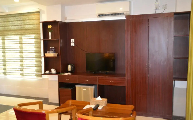 Yangon Airport Hotel