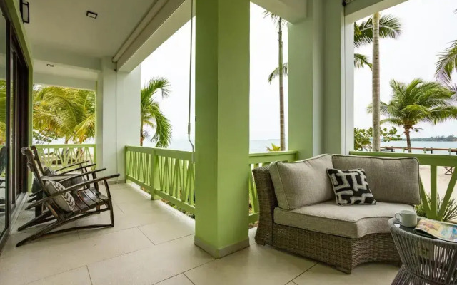 The Villas at Cocoplum