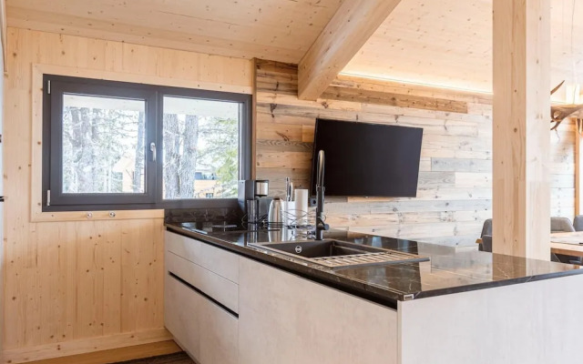 Appealing Chalet With Finnish Sauna