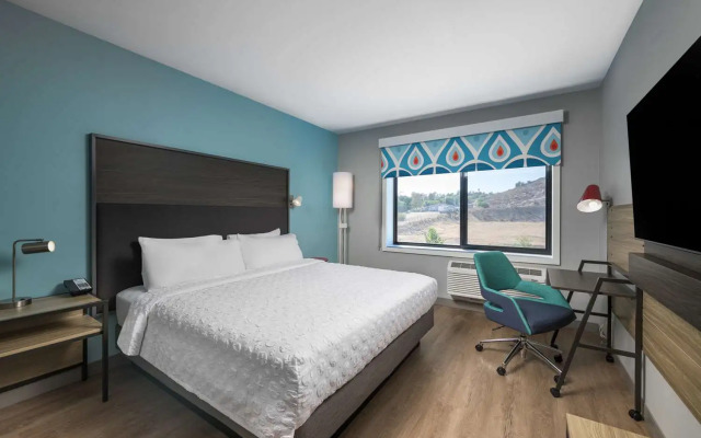 Tru by Hilton Norco Eastvale