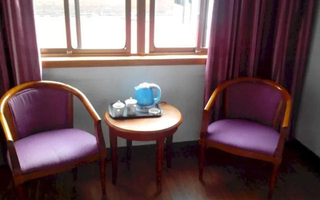 Guangming Hotel