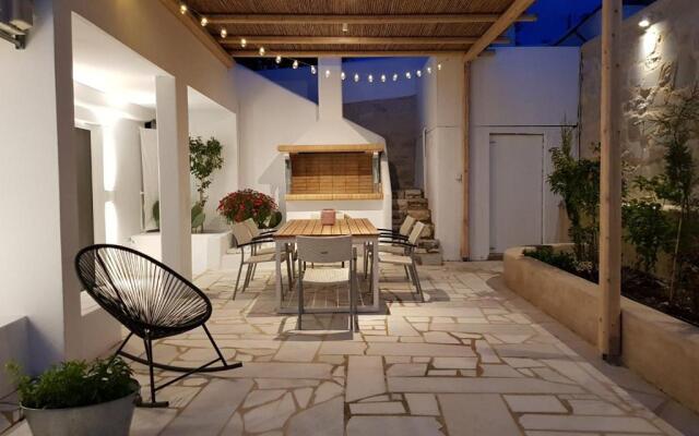 Modern House near Parikia with 3 bedrooms & 2 bath