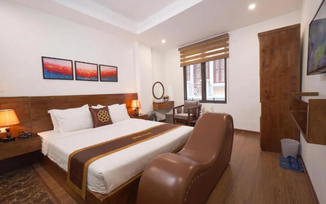 Quan Hoa Hotel