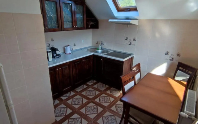 Садиба АнноМарі - відпочинок в Карпатах котедж Яремче