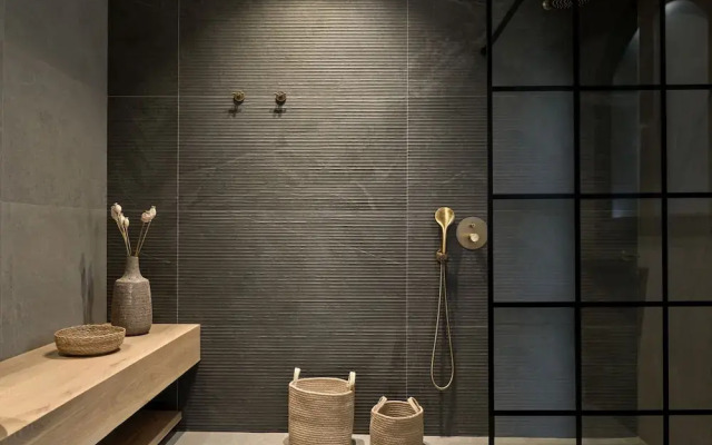 Rebek Luxury Villas & Suites