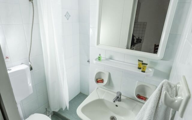 Helen Suites