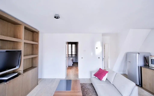 Universal Apartment Solution - ASS