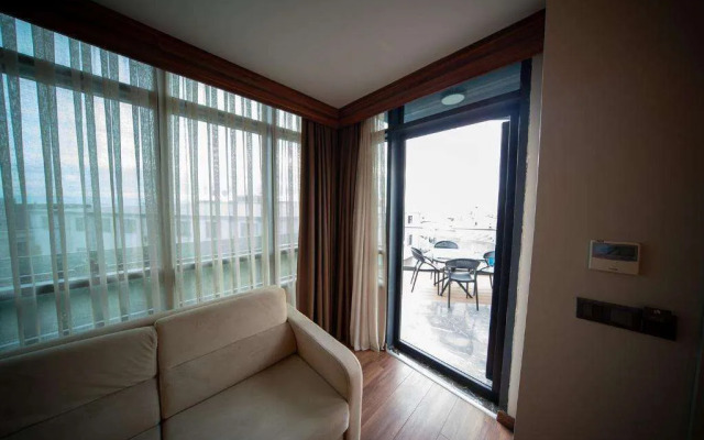 Golden Royal Hotel & Spa