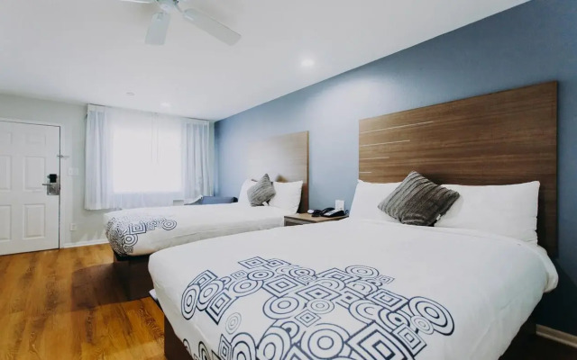 Scottish Inns and Suites - Near Kemah Boardwalk