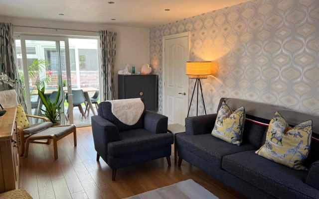 Exmouth Luxury Coastal Boutique Town House