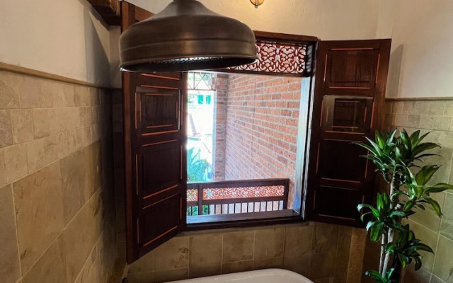 Casa Linaje Hotel Boutique by HMC- Cauca Viejo - Mayores de 10 años