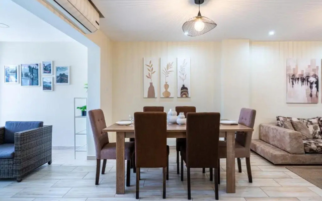 Celeste 3-Bedroom Apartment in Larnaca