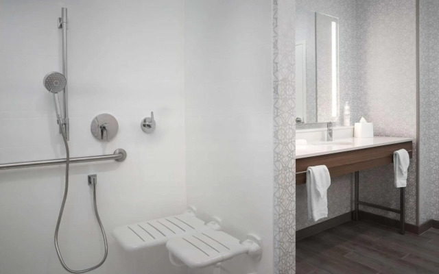 Hampton Inn & Suites Naples South