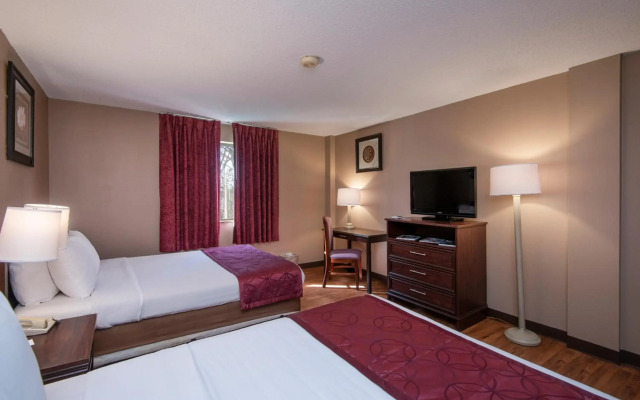 Guest Inn & Suites - Midtown Medical Center