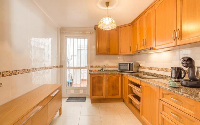 2 bedroom 2 Bathroom Entire Apartment in Rojales with Pool