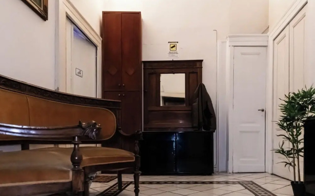 Mini suite with kitchen