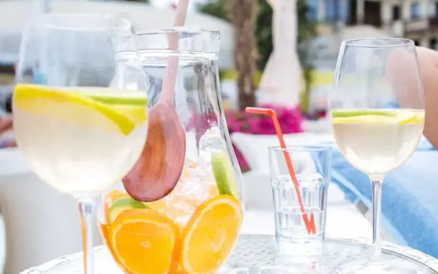 Bono Beach Hotel