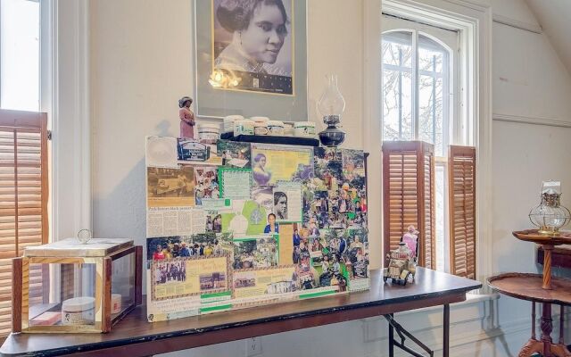 Charming Historic Annex RiNo Art Dist