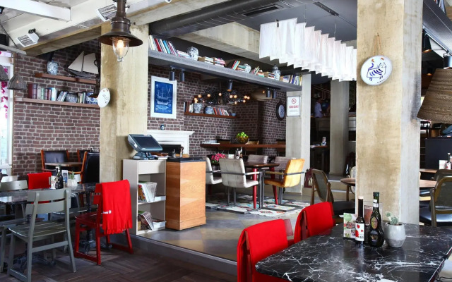 DoubleTree by Hilton Bodrum Marina Vista