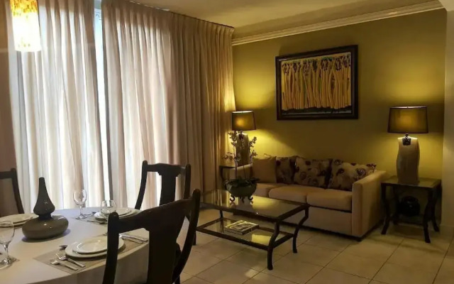 Los Altos Apartments & Studios