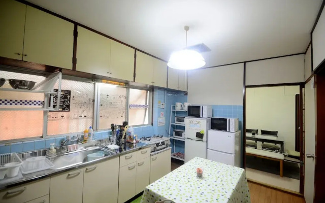 Samurai Apartment