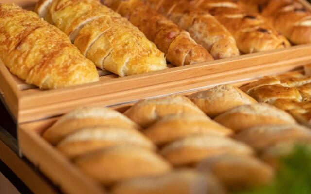 Access By Loisir Hotel Nagoya