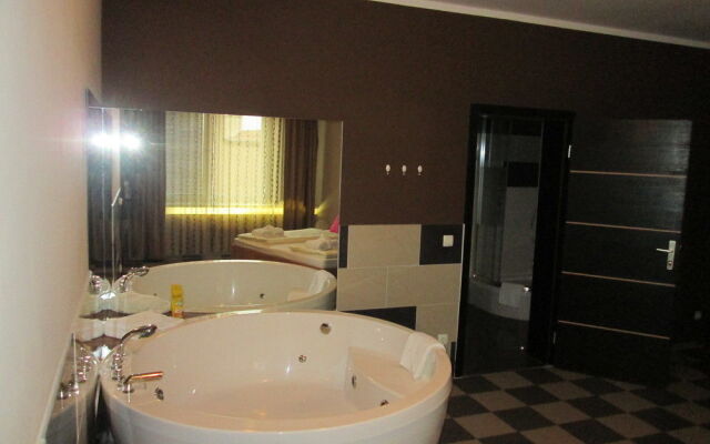 Tea Vienna City Hotel 