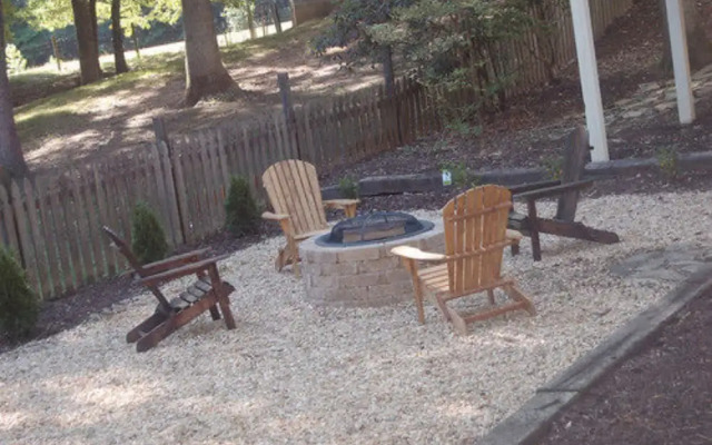 Serenity Pointe Bed and Breakfast