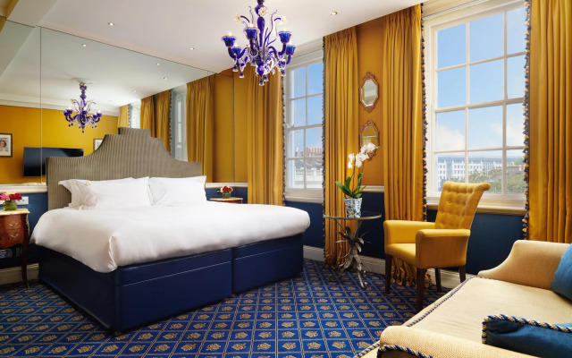 The Rubens at the Palace