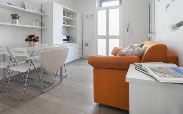 Bligny 19A Glicine Milano