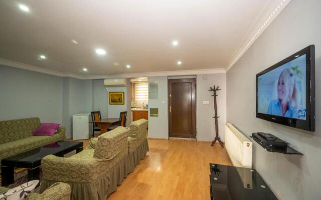 Taksim Suite II