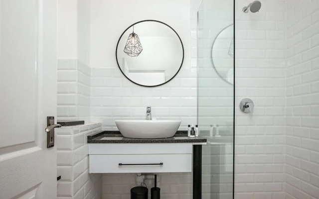 116 Illovo Mews Studio