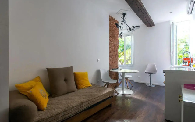 Studio Bonaparte