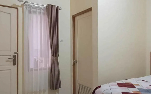 Guest House Syariah by RedDoorz