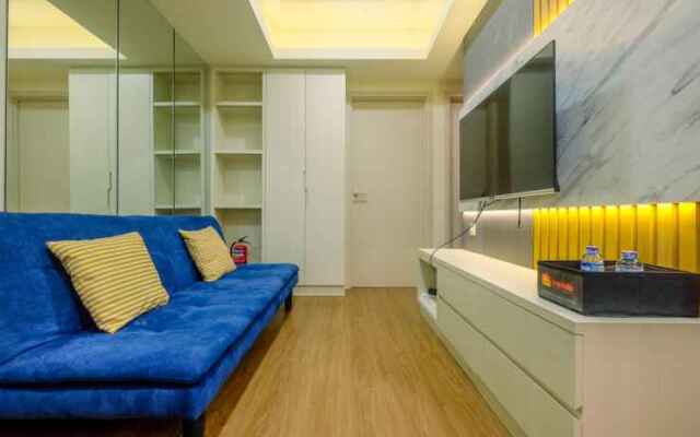 New Furnished and Enjoy 2BR at Meikarta Apartment