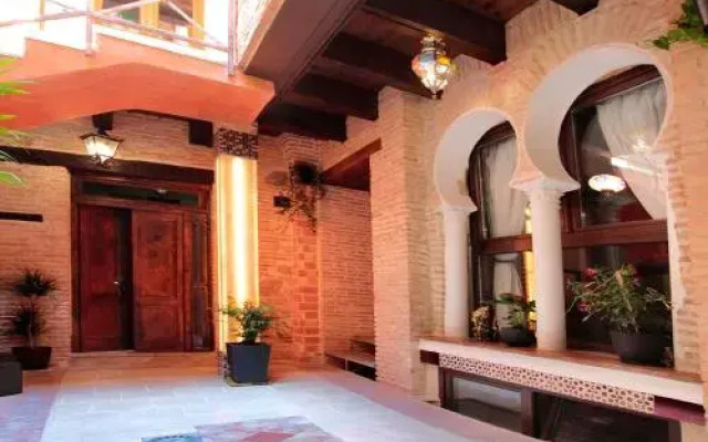 Apartamentos Alcantara