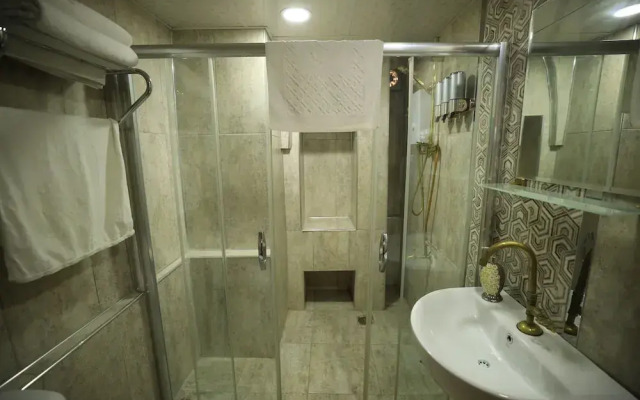 Nahrin Hotel & Art