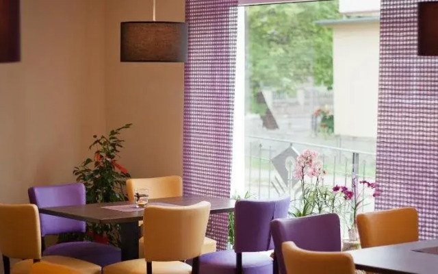 Cafe Hehrlich - Cafe, Pension & mehr