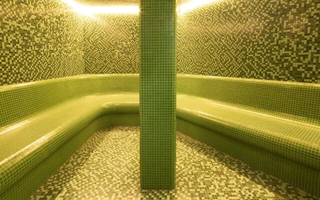 Green Deer Premium
