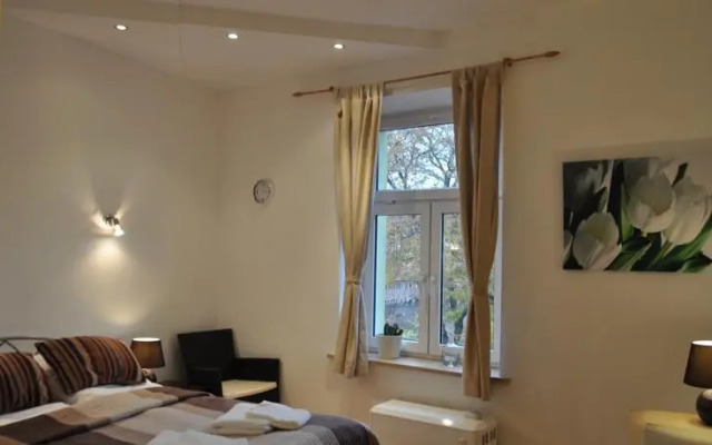 Apartment Krakow Florian Gate Pijarska