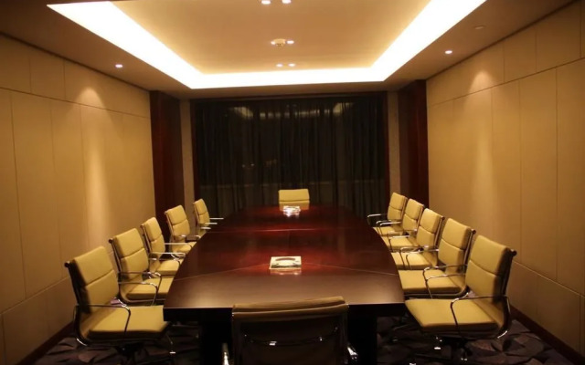 Hongcheng Yuehai Hotel - Qingdao