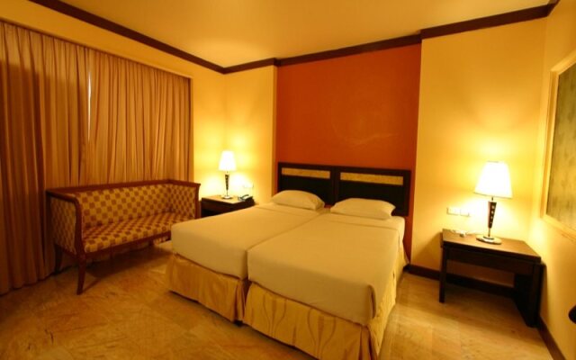 Saraburi Inn