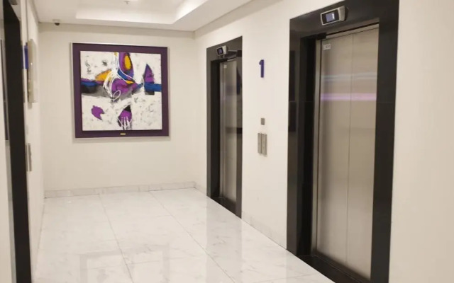 M-Town Residence 1 BR Comfy Tangerang