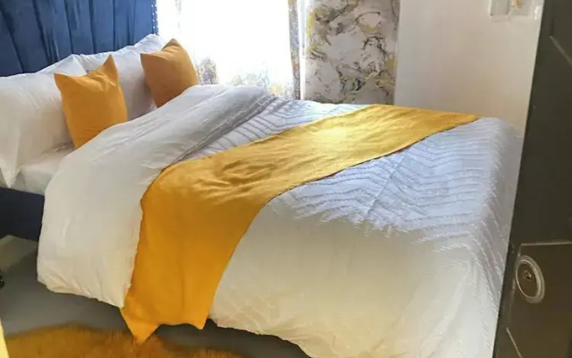 Peaceful And Unique Studio Jkia Airport Stay