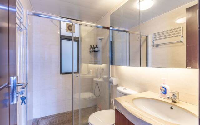 Locals Boutique Apartment Huafa Plaza 8