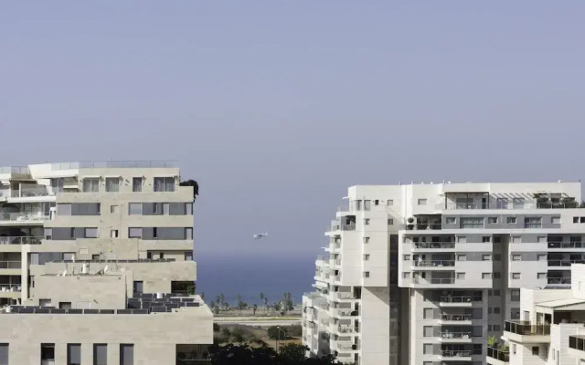 Sea N' Rent - Ramat Aviv 3 Bed