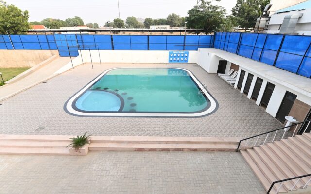 Rajshree Resort