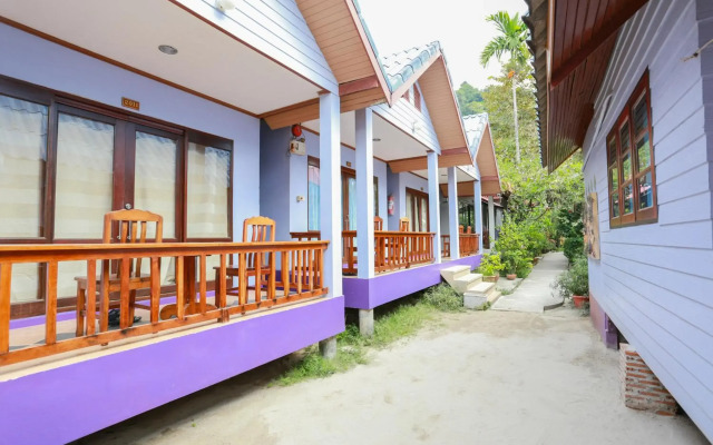 Sang Aroon Bungalow