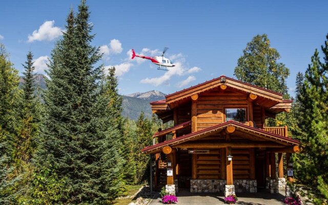 Mike Wiegele Helicopter Skiing Resort